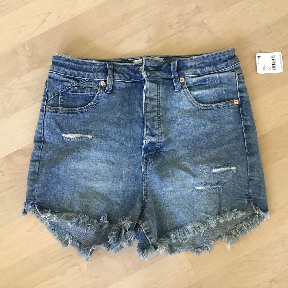 Free People High Rise CRVY Denim Shorts NWT
